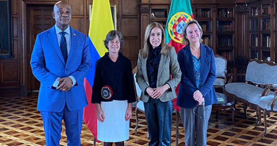 Colômbia celebra convénio com a INCM para produção de passaportes